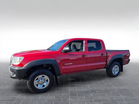 Used 2012 Toyota Tacoma PreRunner w/ Convenience Pkg RWD image 3