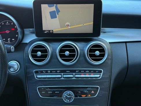 Used 2016 Mercedes-Benz C 300 4MATIC Sedan image 9