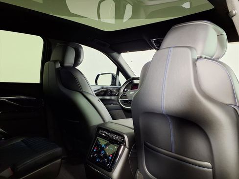 Certified 2026 Cadillac Escalade IQ Luxury 1 image 11