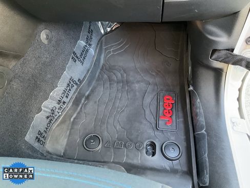 Used 2022 Jeep Wrangler Unlimited Rubicon 4xe w/ Cold Weather Group image 68