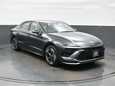 Certified 2026 Hyundai Sonata SEL FWD image 8