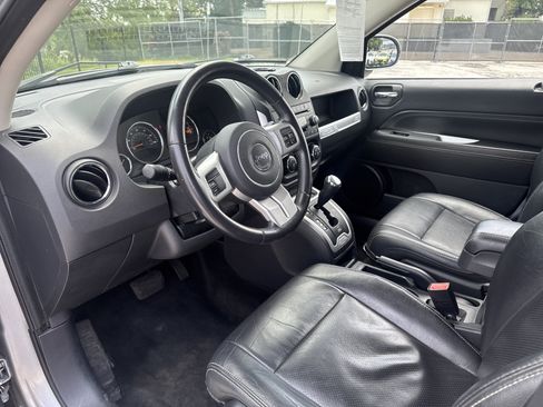 Used 2017 Jeep Compass High Altitude AWD/4WD image 21