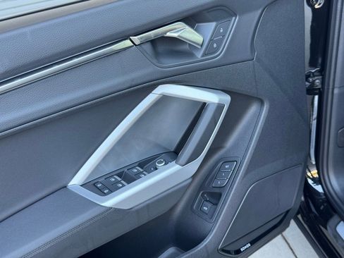 New 2025 Audi Q3 2.0T Premium image 21