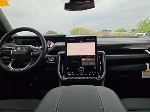 Used 2026 GMC Yukon Elevation RWD image 10