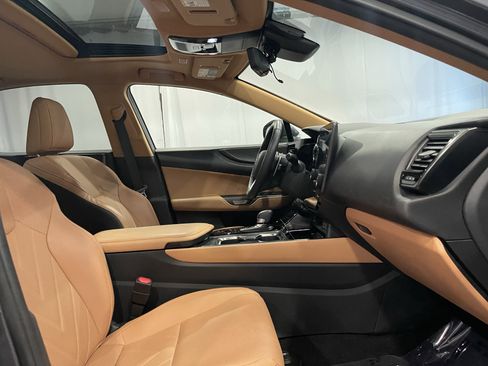 Used 2024 Lexus NX 350 AWD w/ Luxury Package image 15