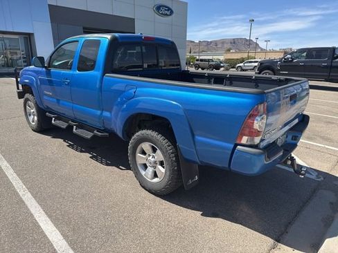 Used 2009 Toyota Tacoma 4x4 Access Cab V6 image 3