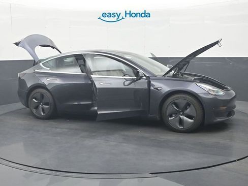 Used 2020 Tesla Model 3 Long Range AWD/4WD image 33