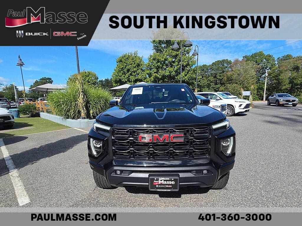 Used 2024 GMC Canyon Elevation w/ Elevation Premium Package RWD image 3