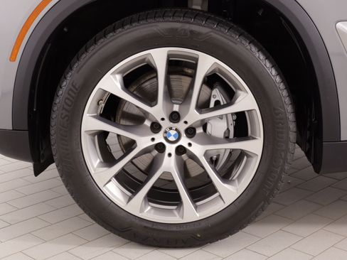 Used 2024 BMW X5 xDrive40i w/ Premium Package AWD/4WD image 59