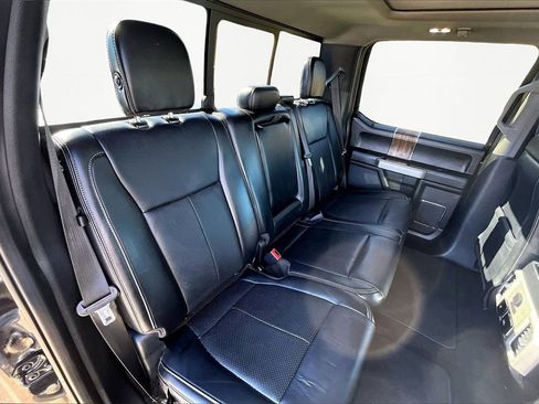 Certified 2019 Ford F150 Lariat w/ Equipment Group 502A Luxury image 28