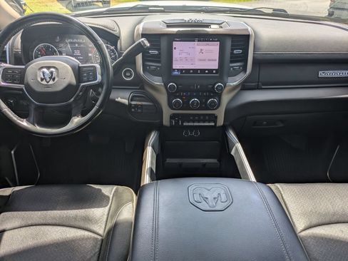 Used 2022 RAM 2500 Laramie AWD/4WD image 15