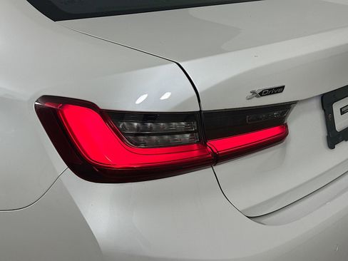 Used 2021 BMW 330i xDrive Sedan AWD/4WD image 42