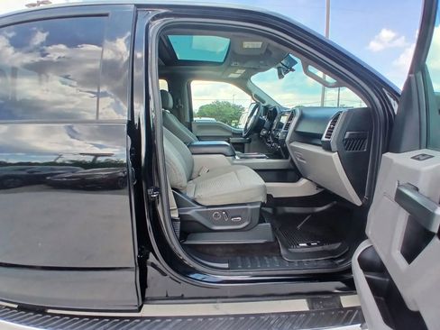 Used 2016 Ford F150 XLT w/ Equipment Group 302A Luxury AWD/4WD image 14