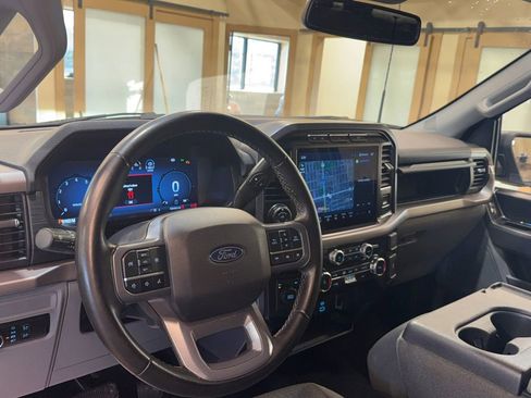 Used 2024 Ford F150 XLT image 27