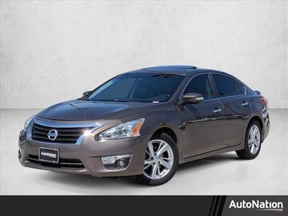 Used 2013 Nissan Altima 2.5 SL w/ Technology Pkg