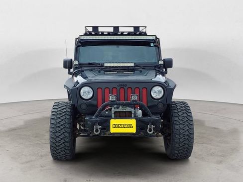 Used 2012 Jeep Wrangler Unlimited Sahara AWD/4WD image 8