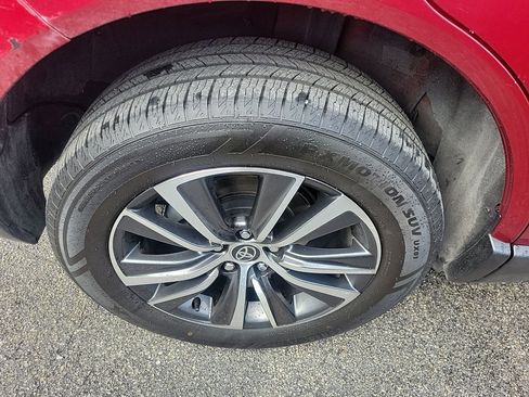 Used 2021 Toyota Venza LE image 14