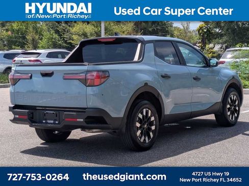 Certified 2026 Hyundai Santa Cruz SE FWD image 5