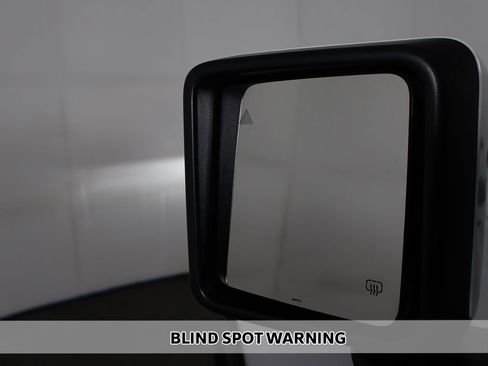 Used 2023 Jeep Wrangler Unlimited Sahara AWD/4WD image 4