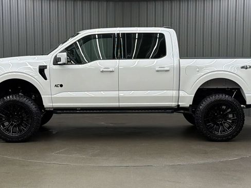 Used 2026 Ford F150 Lariat AWD/4WD image 2