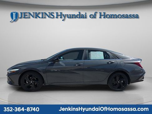 New 2026 Hyundai Elantra SEL Sport image 5