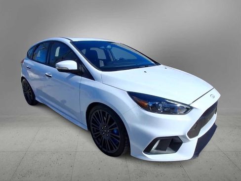 Used 2017 Ford Focus RS image 2