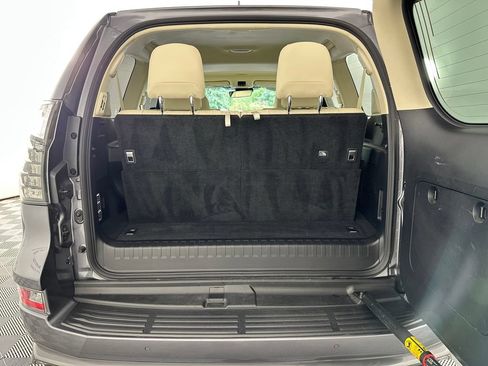 Used 2023 Lexus GX 460 Premium AWD/4WD image 47
