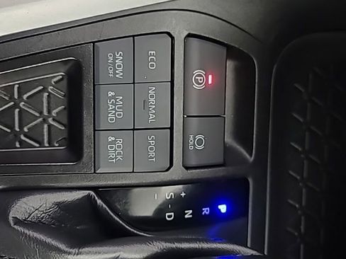 Used 2023 Toyota RAV4 LE image 36