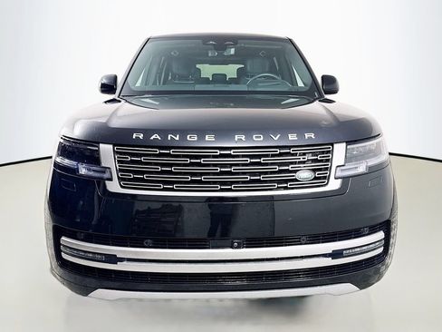 Used 2025 Land Rover Range Rover Long Wheelbase Autobiography AWD/4WD image 2