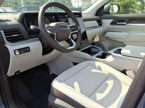 New 2026 GMC Terrain Denali w/ LPO, Floor Liner Package AWD/4WD image 12