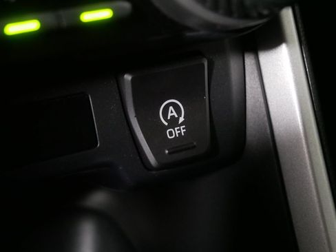 Used 2020 Toyota RAV4 LE w/ All Weather Liner Package AWD/4WD image 24