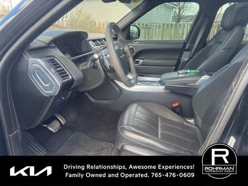 Used 2019 Land Rover Range Rover Sport HST image 8