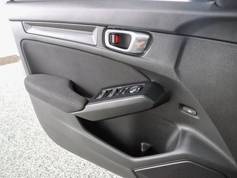 Used 2023 Honda Civic Sport image 21