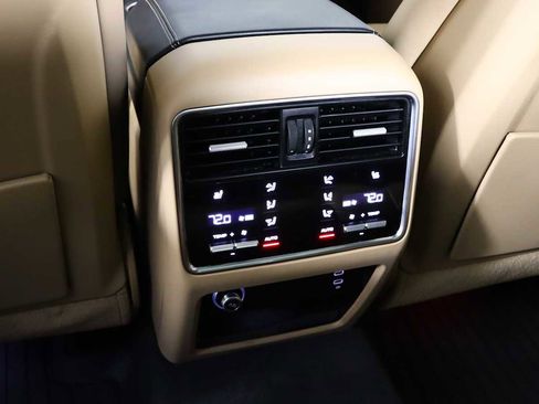 Used 2023 Porsche Cayenne GTS image 29