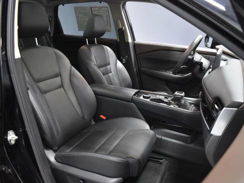 Certified 2023 Nissan Rogue SL w/ SL Premium Package AWD/4WD image 14