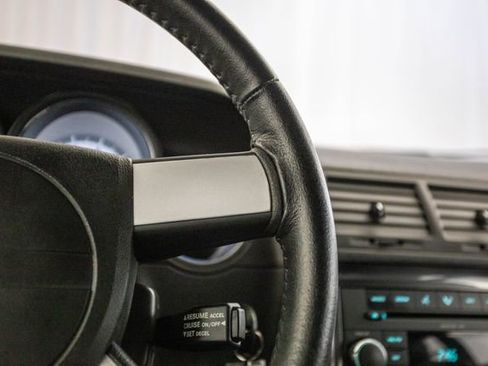 Used 2009 Dodge Challenger R/T image 46