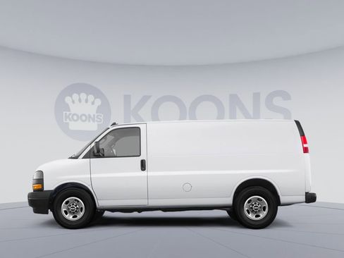 New 2026 GMC Savana 2500 Extended image 2