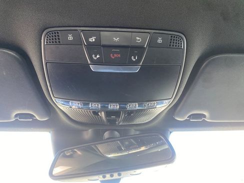 Used 2018 Mercedes-Benz C 300 4MATIC Sedan image 23