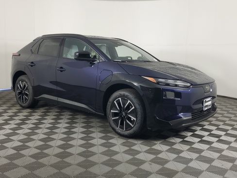 New 2026 Subaru Solterra Premium image 2