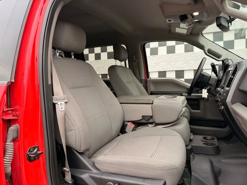 Used 2016 Ford F150 XLT w/ Equipment Group 302A Luxury image 31