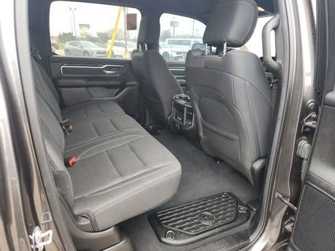 Used 2019 RAM 1500 Big Horn AWD/4WD image 3