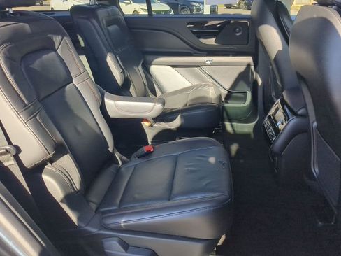 Used 2023 Lincoln Aviator Reserve w/ Elements Package Plus image 27