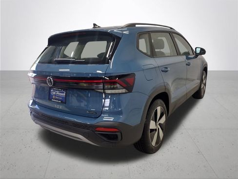 New 2026 Volkswagen Taos S AWD/4WD image 12