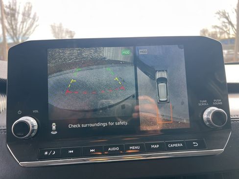 Used 2024 Mitsubishi Outlander SE image 19