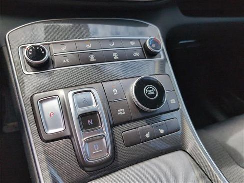 Certified 2021 Hyundai Santa Fe SEL image 14