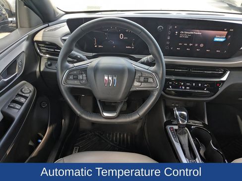 Used 2025 Buick Envista Avenir image 19