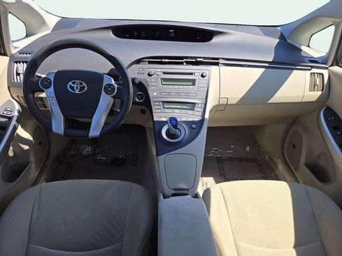 Used 2010 Toyota Prius Five image 21