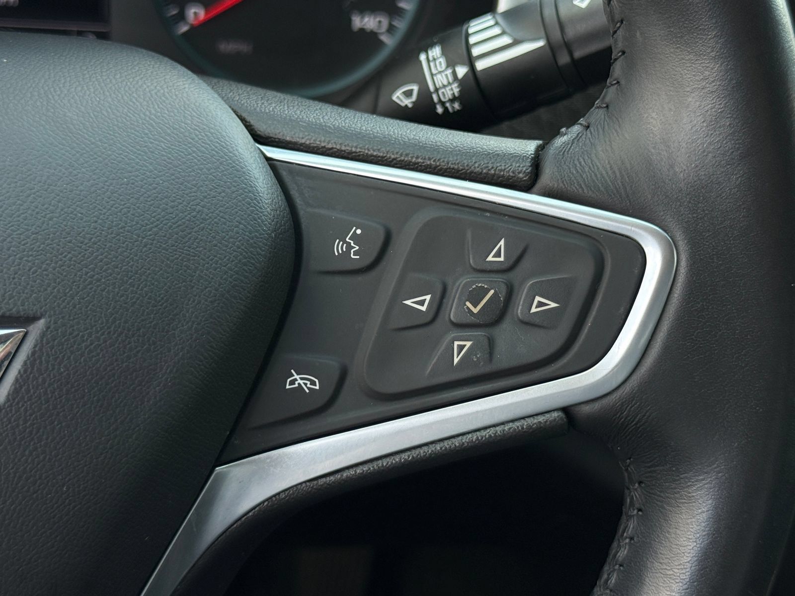 Used 2022 Chevrolet Malibu RS FWD image 15