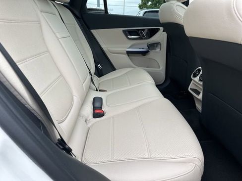 New 2026 Mercedes-Benz GLC 300 4MATIC image 30