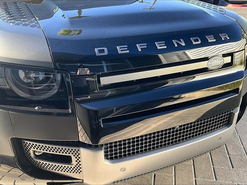 Used 2023 Land Rover Defender 110 Carpathian Edition image 30